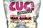 LK Baits CUC! Nugget Carp Garlic Bear 17 mm, 1kg